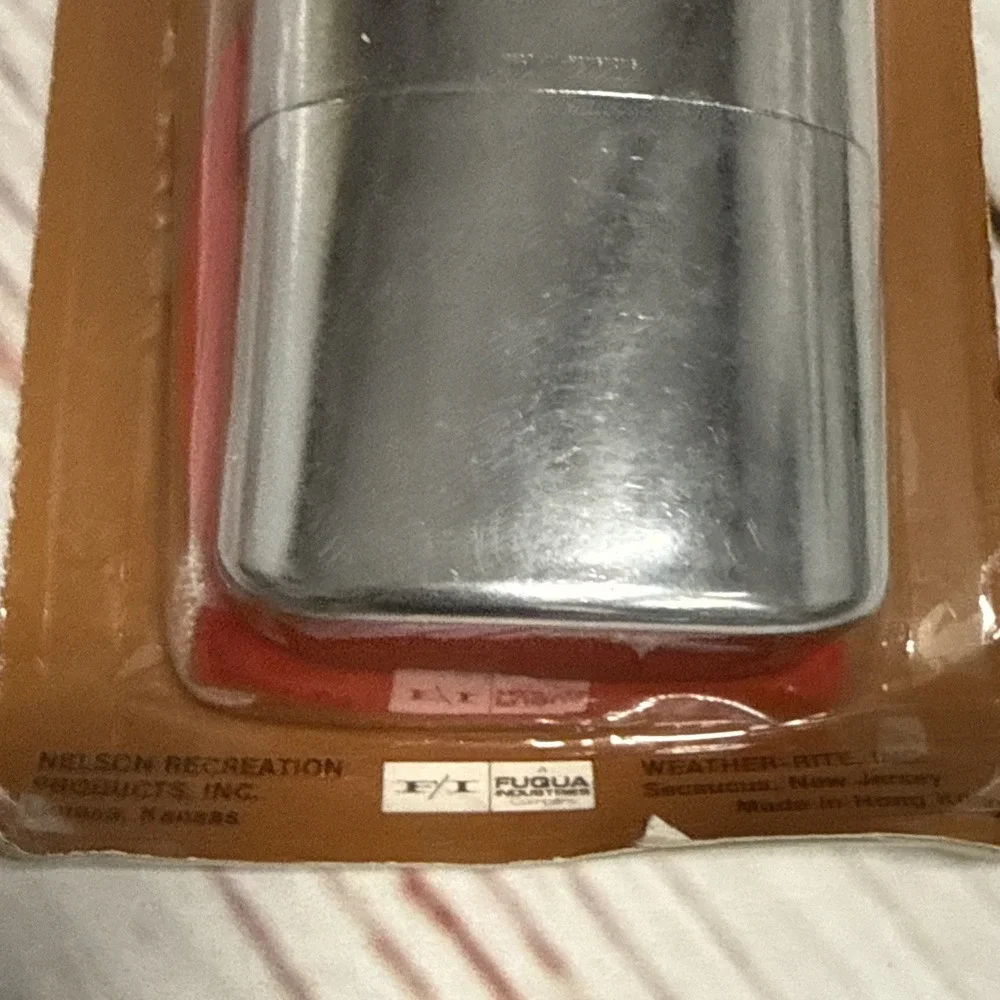 X Caliber Large Pocket Handwarmer  504tc Vintage  NOS Generates Heat Up To 16 Hr